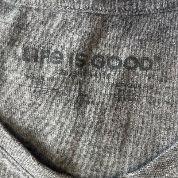 Life Is Good Crusher Lite V-Neck America The Beautiful TShirt Size Large - Picture 4 of 8